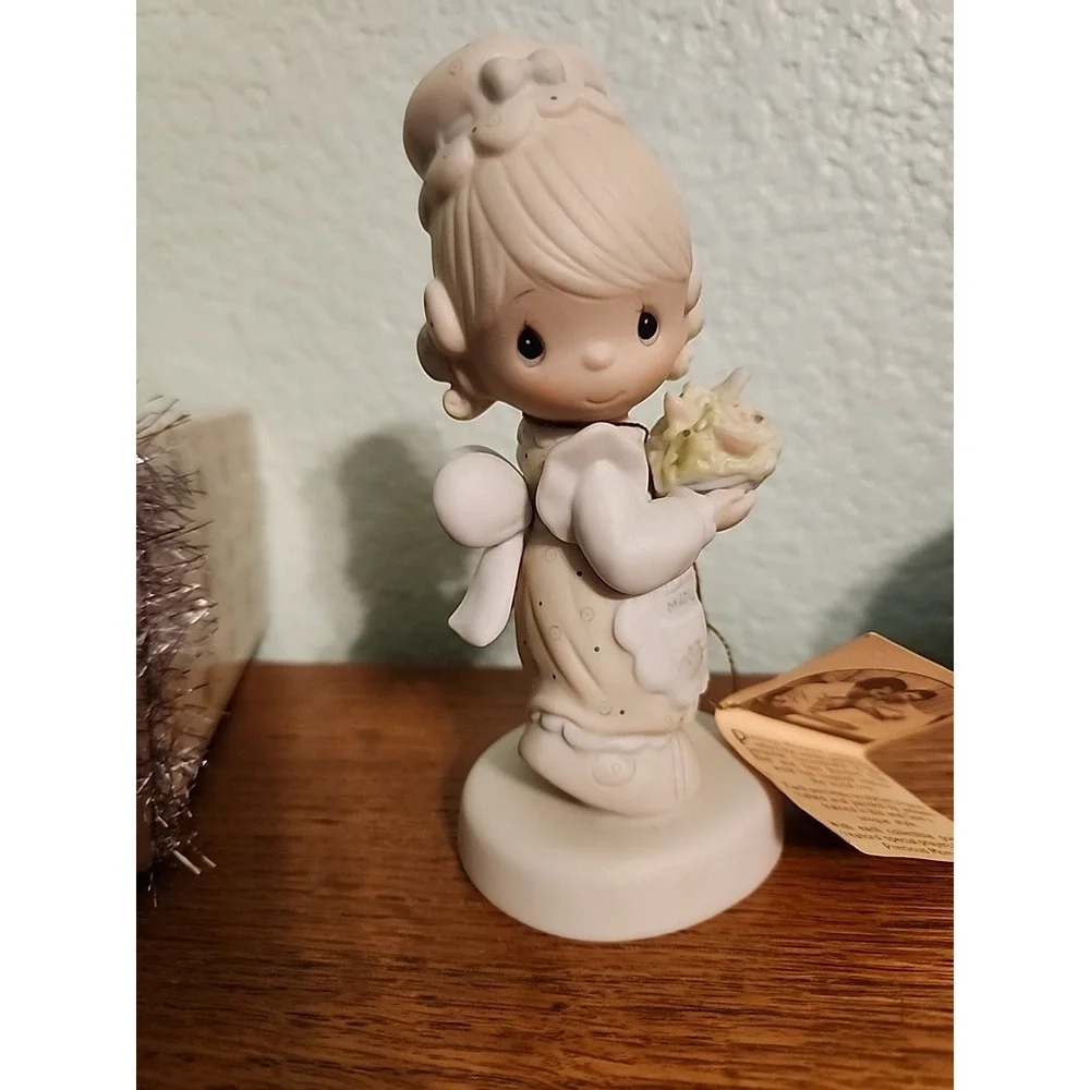 Vtg 81 Enesco Precious Moments There Is‎ Joy In Serving Jesus Figure w/Box E7157